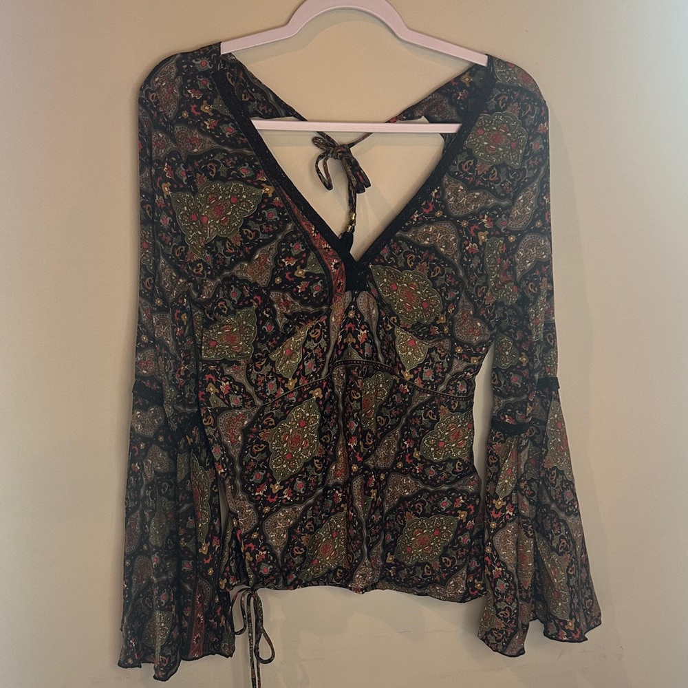 Karma Highway Bohemian Floral Print V-Neck Blouse